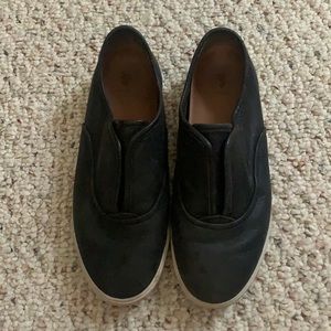 Black Frye tennis shoes